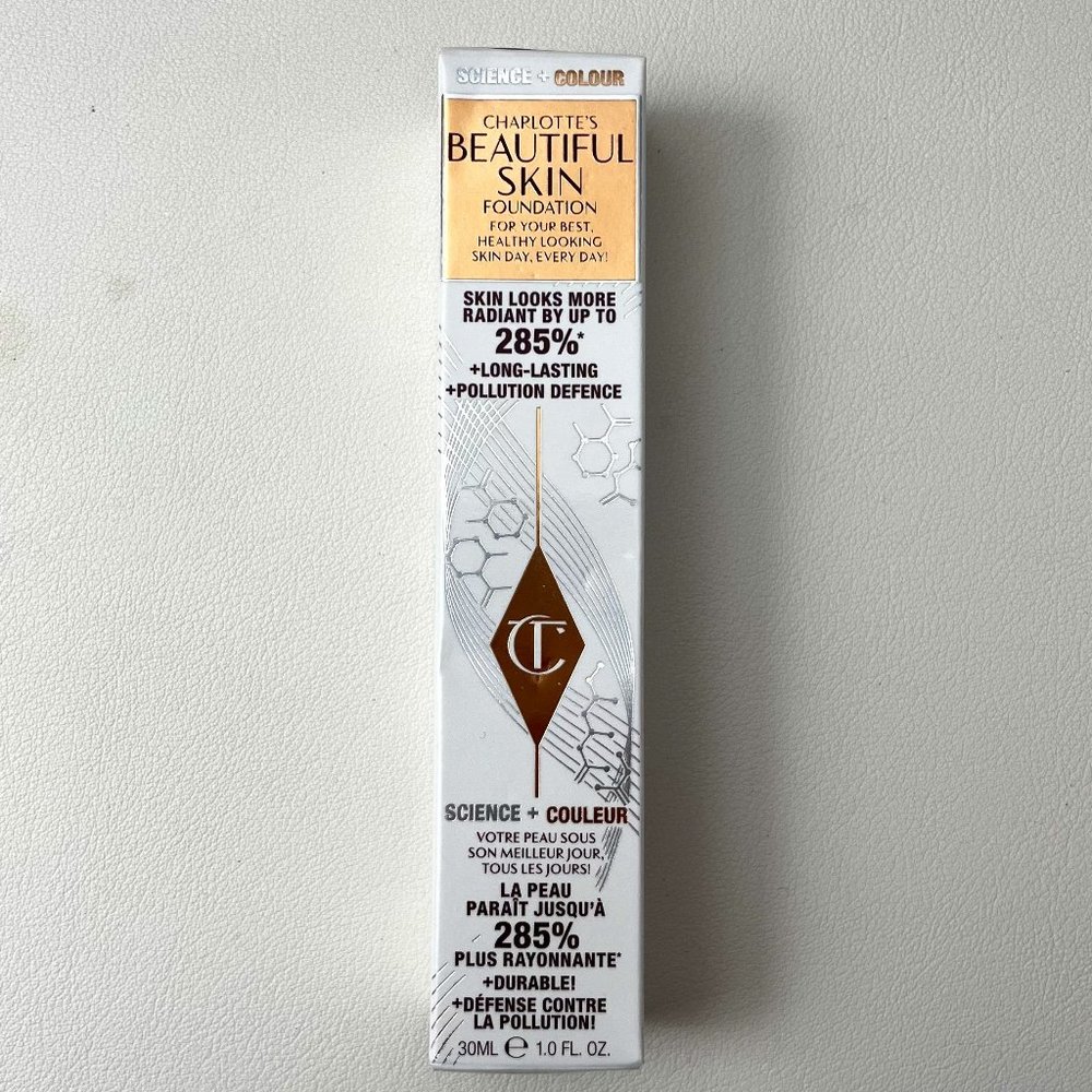 CHARLOTTE'S BEAUTIFUL SKIN FOUNDATION 2 WARM CHAUD